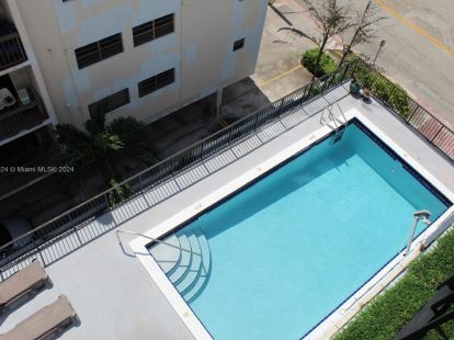 Апартаменти, США, Флорида, Майамі, 310 000 $ фото 2