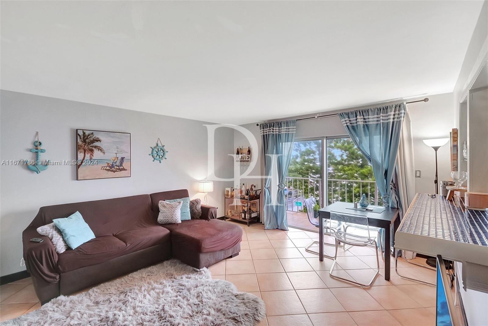 Apartments, USA, Florida, Miami, 325 000 $ photo 13