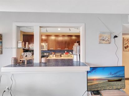 Apartments, USA, Florida, Miami, 325 000 $ photo 9