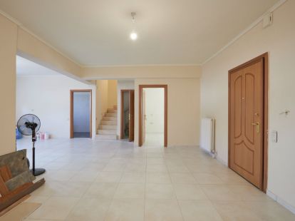 House / Cottage, Greece, Central Macedonia, Thessaloniki, 460 000 € photo 5