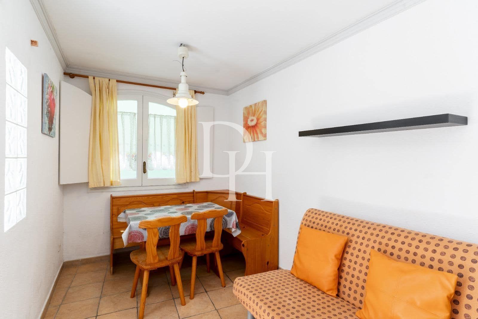 Коммерческая / Бизнес, Испания, Каталония, Бланес, 690 000 € фото 1