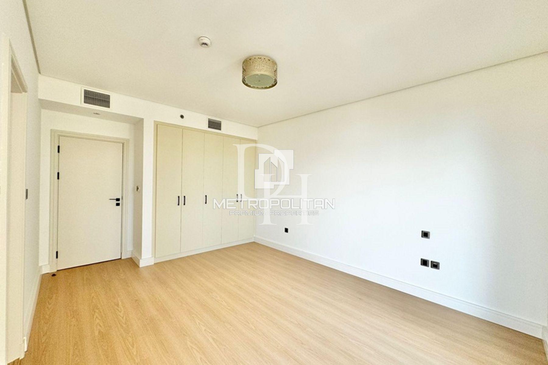 Apartments, UAE, Emirate of Dubai, Palm Jumeirah, 10 500 000 Dh photo 14