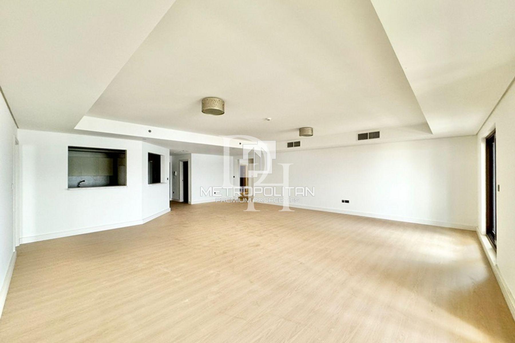 Apartments, UAE, Emirate of Dubai, Palm Jumeirah, 10 500 000 Dh photo 3
