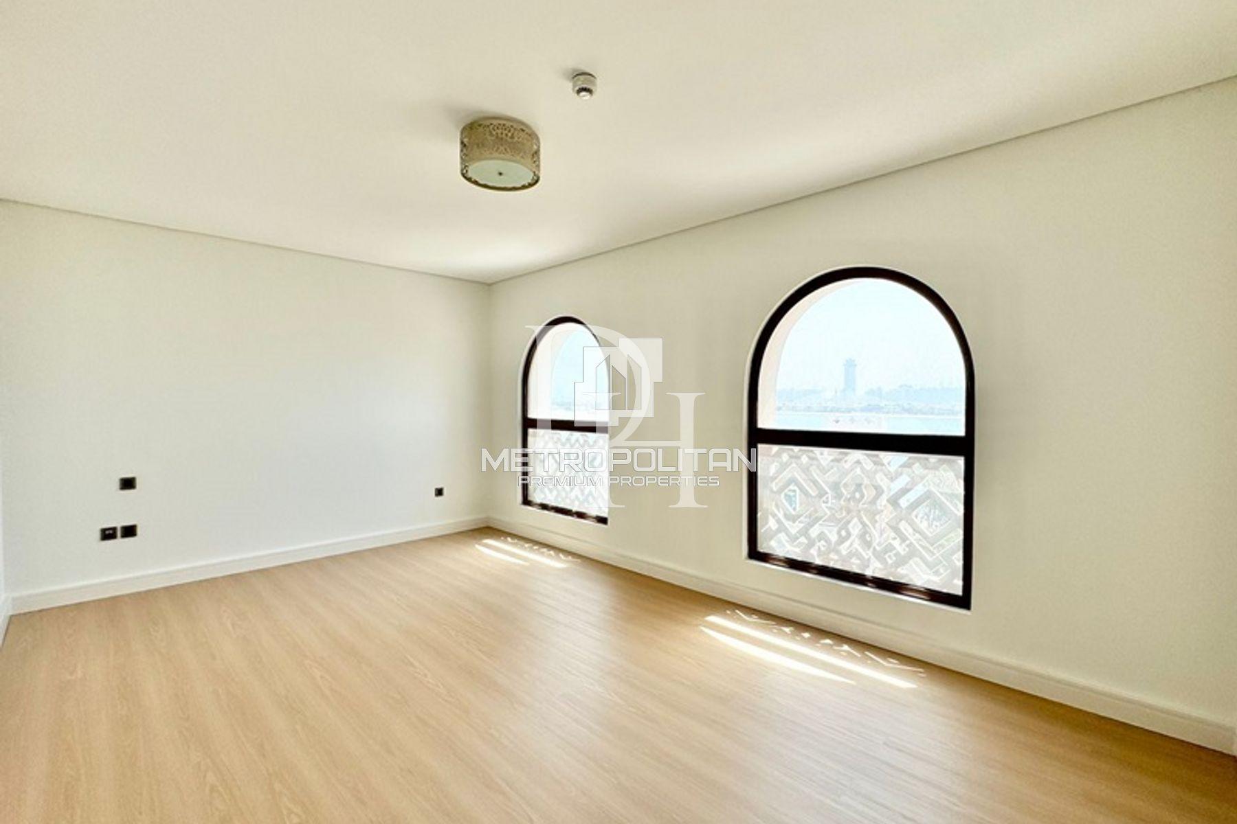 Apartments, UAE, Emirate of Dubai, Palm Jumeirah, 10 500 000 Dh photo 8