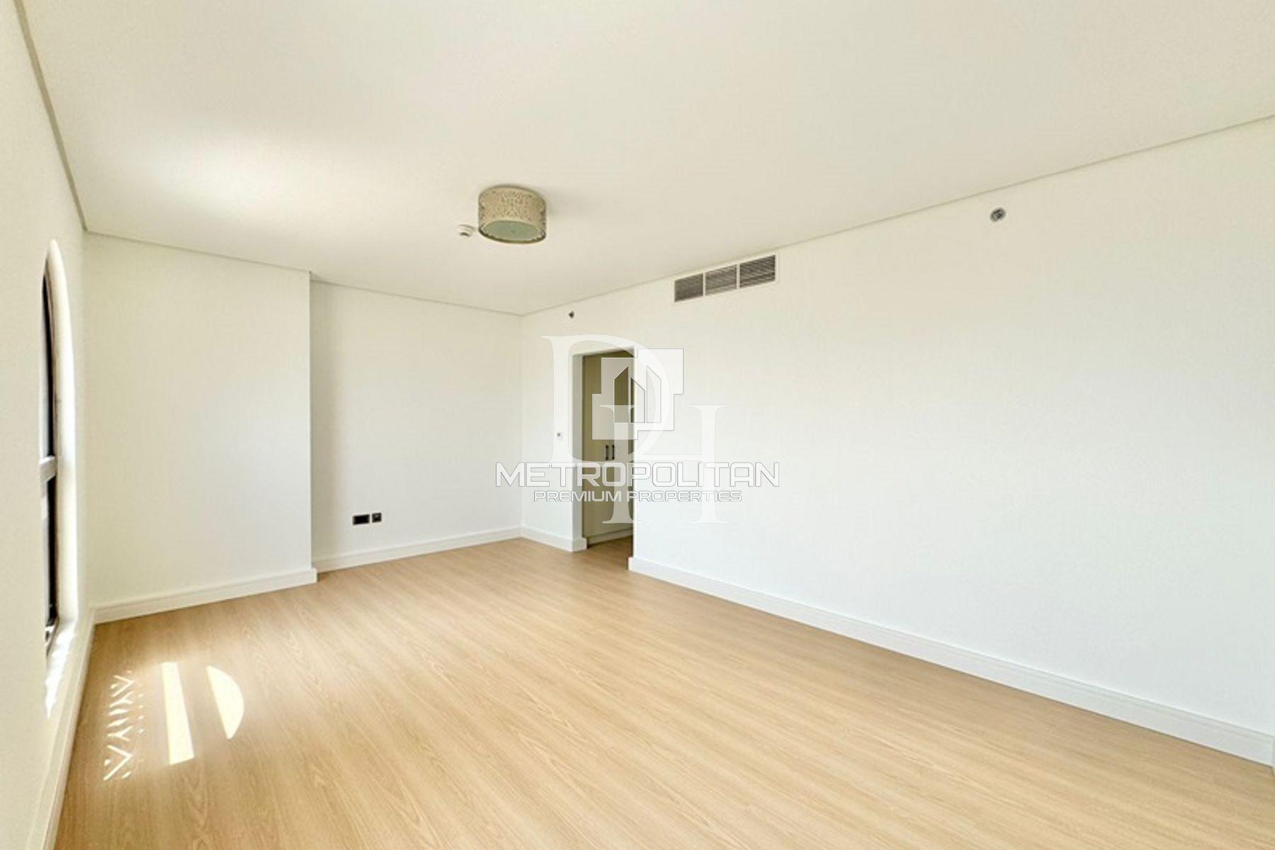 Apartments, UAE, Emirate of Dubai, Palm Jumeirah, 10 500 000 Dh photo 9