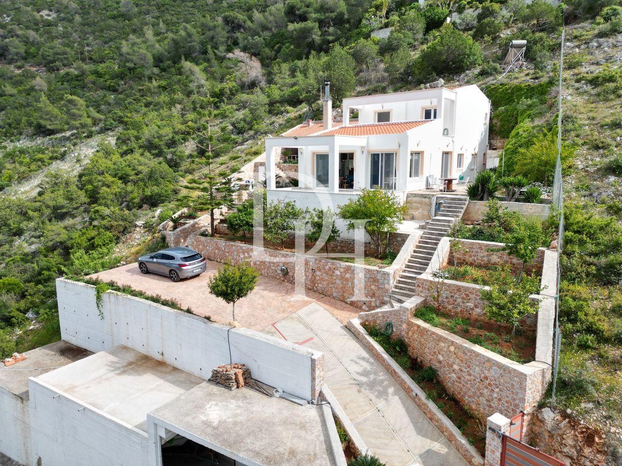 Дом, Греция, Пелопоннес, Коринф, 590 000 € фото 1