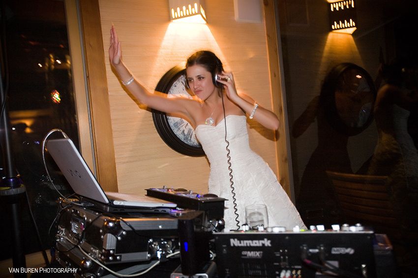 Диджей на свадьбу в Дубае - Ref: 11090 фото 1