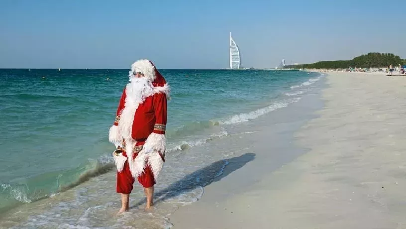 Дед Мороз на Новый Год в Дубае - Ref: 11111 фото 1