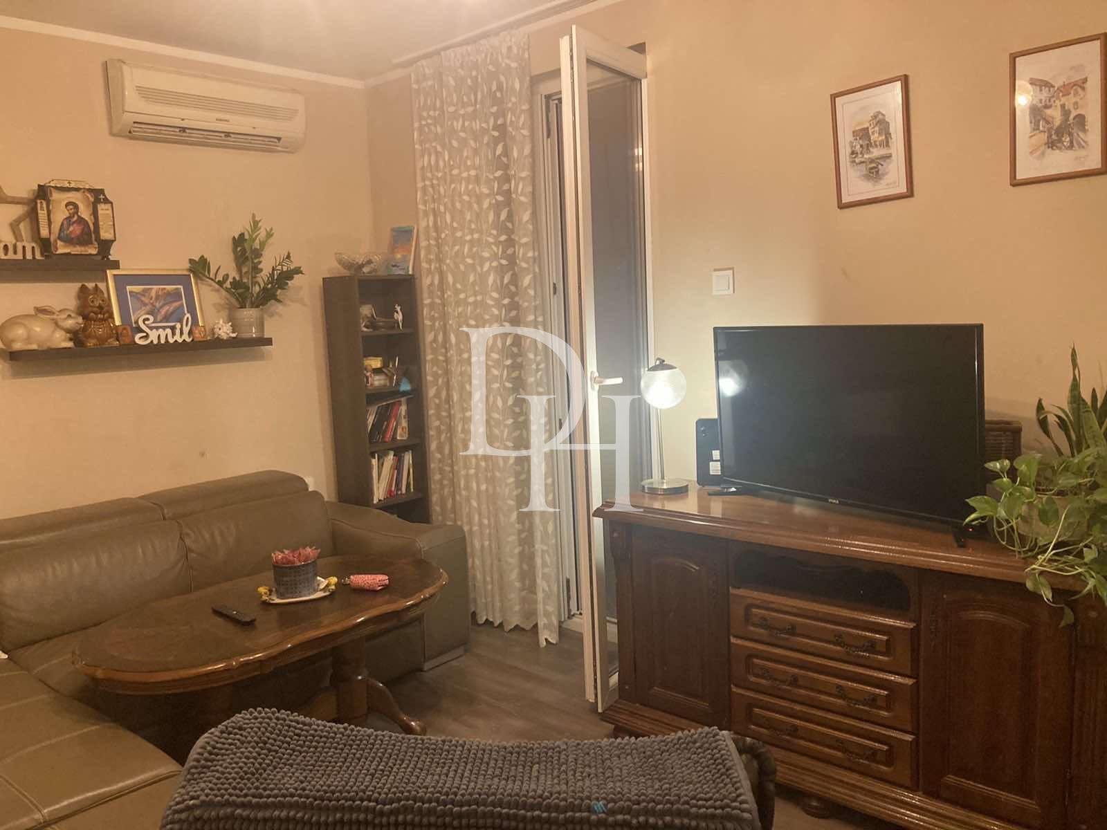 Апартаменти, Чорногорія, О. Херцег-Нові, Ігало, 127 000 € фото 2