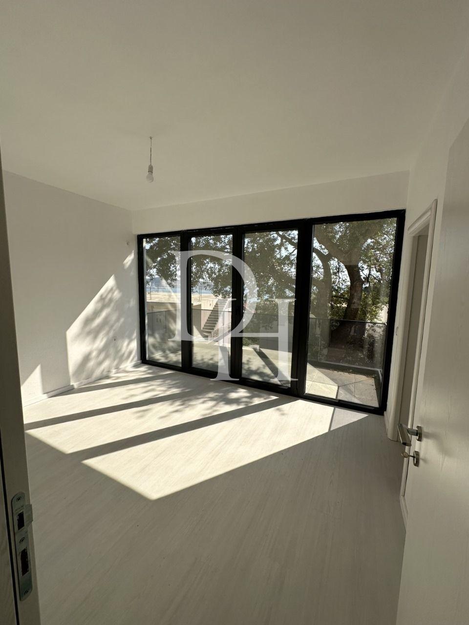 Дом / Коттедж, Черногория, О. Бар, Бар, 230 000 € фото 6