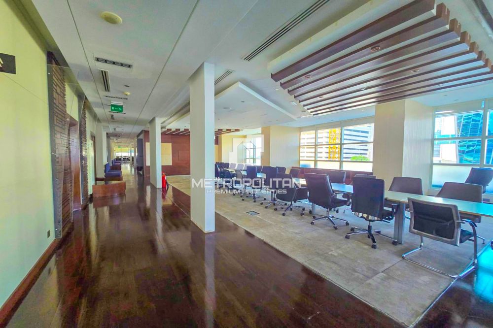 Помещение в центре (DIFC) в Дубае - 1518480Dh - Ref: 11178 фото 2