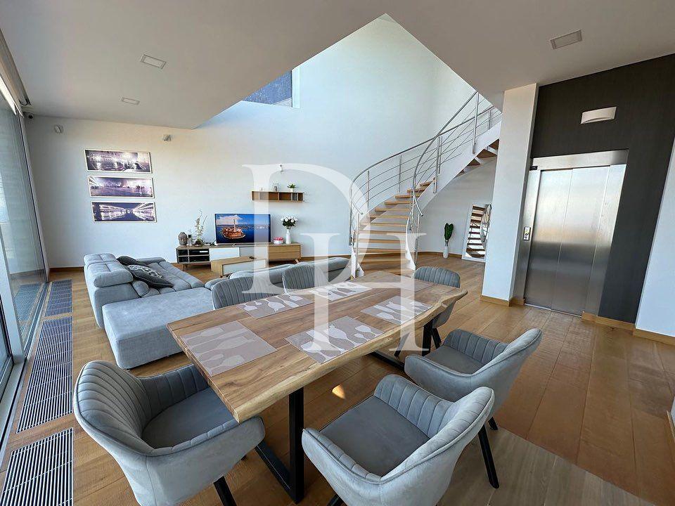 House / Villa, Spain, Catalonia, Lloret de Mar, 2 000 000 € photo 3