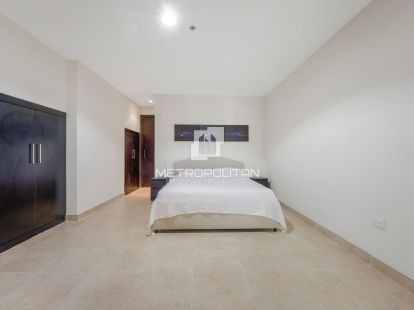 Apartments, UAE, Emirate of Dubai, Dubai Marina, 2 450 000 Dh photo 13