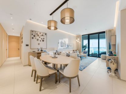 Apartments in Jumeirah, UAE for 11 300 000Dh (ID:72124)