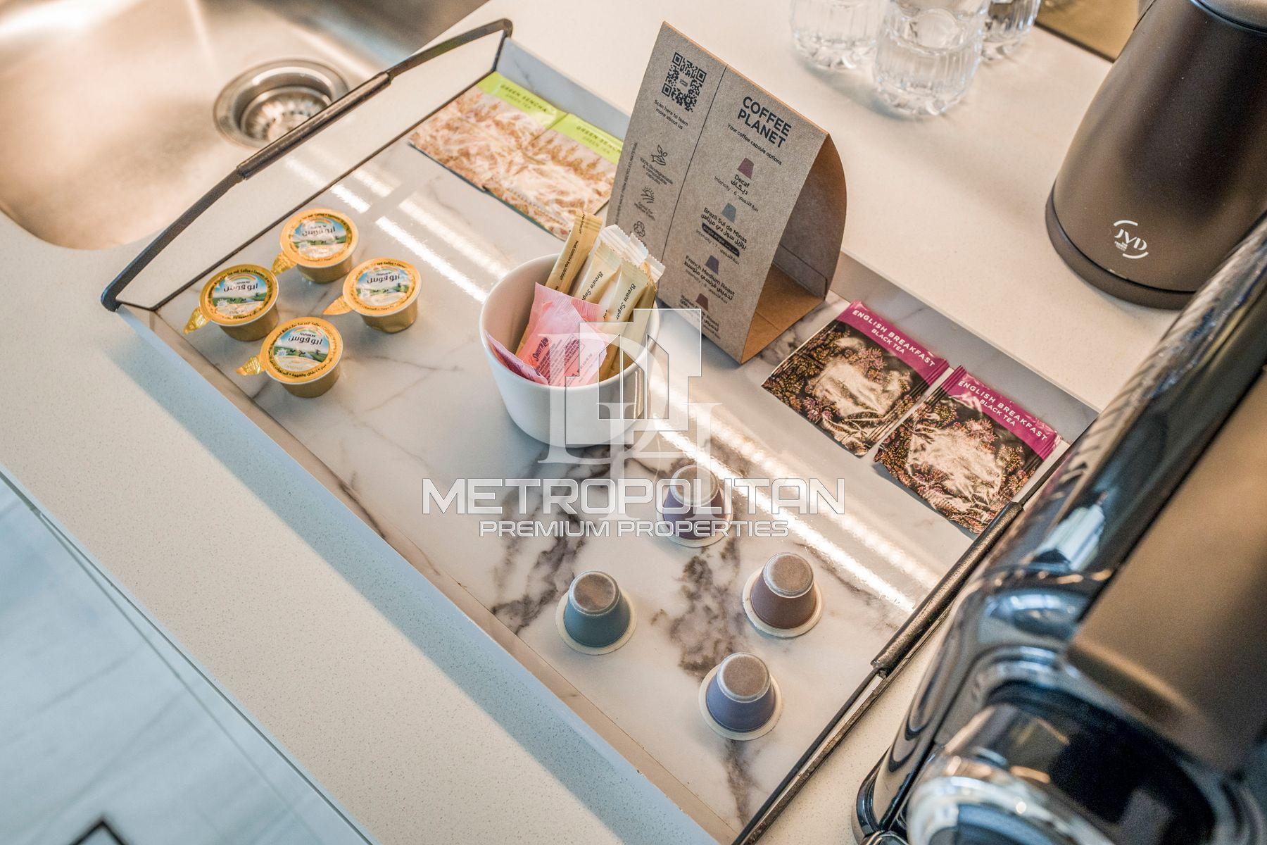 Apartments, UAE, Emirate of Dubai, Palm Jumeirah, 6 000 000 Dh photo 11