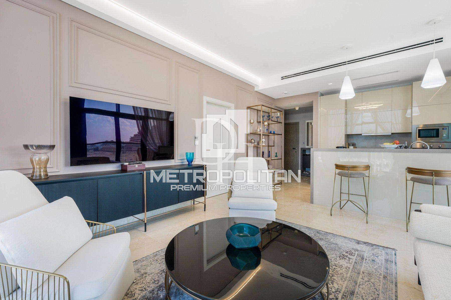 Apartments, UAE, Emirate of Dubai, Palm Jumeirah, 4 250 000 Dh photo 2