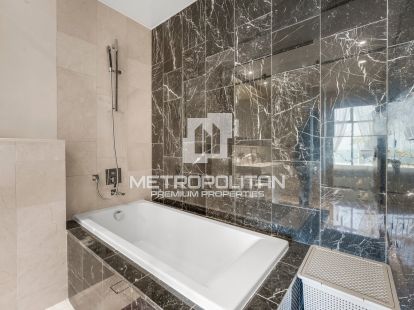 Apartments, UAE, Emirate of Dubai, Palm Jumeirah, 4 250 000 Dh photo 11