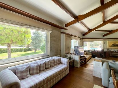 Villa in Athens, Greece for 1 300 000€ (ID:72265)
