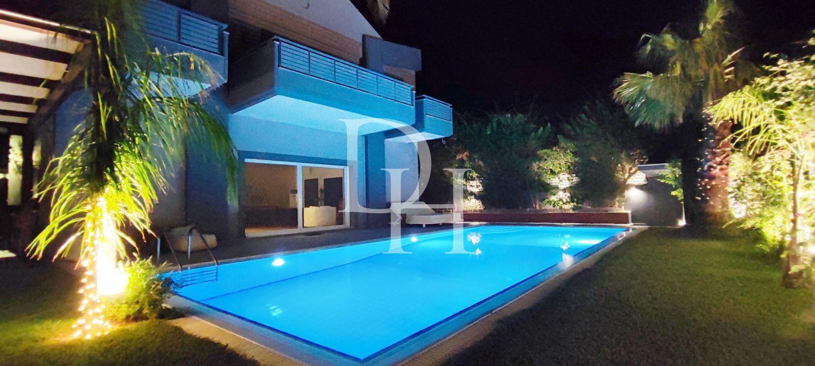 Будинок / Вілла, Греція, Аттика, Афіни, 1 050 000 € фото 1