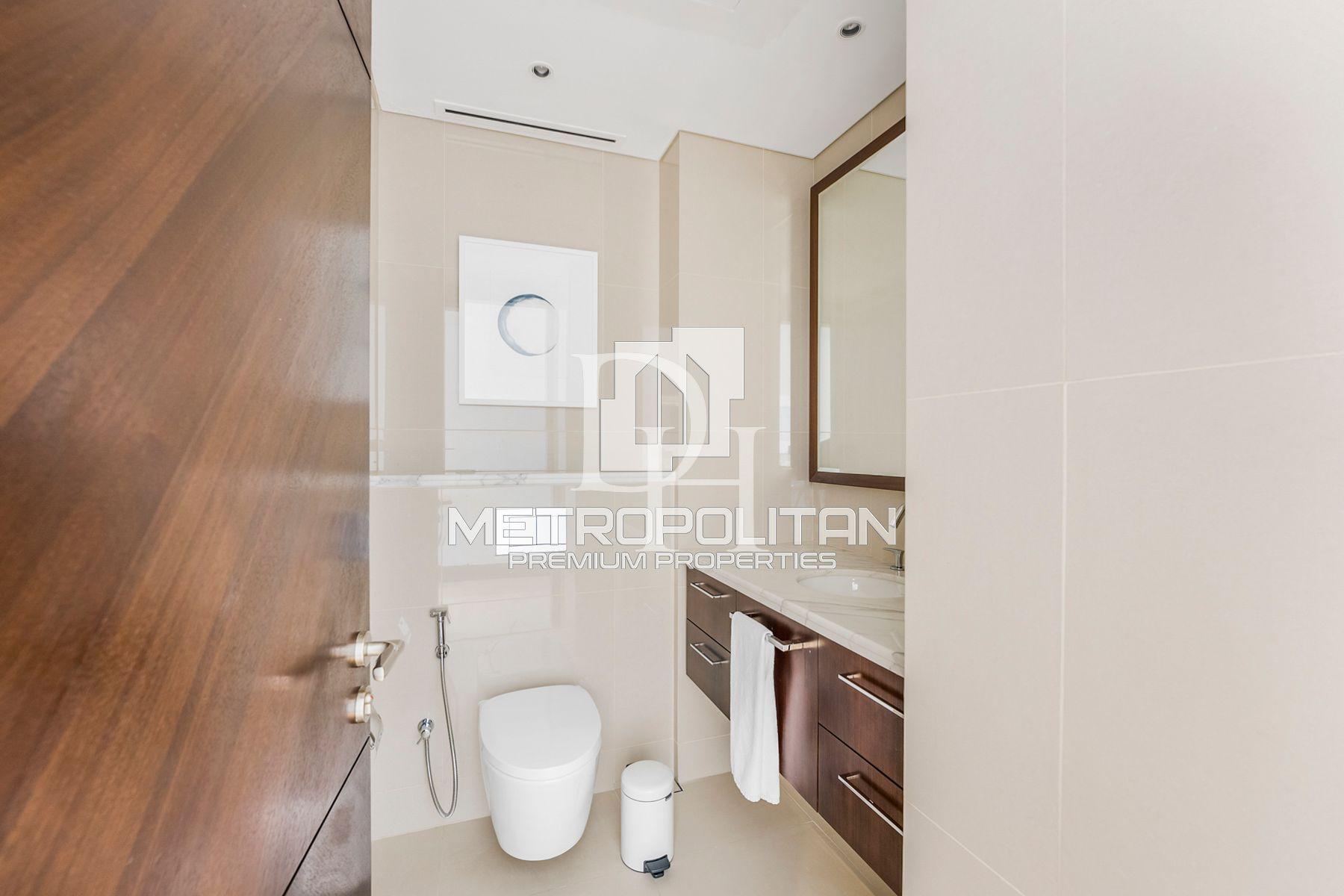 Apartments, UAE, Emirate of Dubai, Downtown Burj Dubai, 6 200 000 Dh photo 12