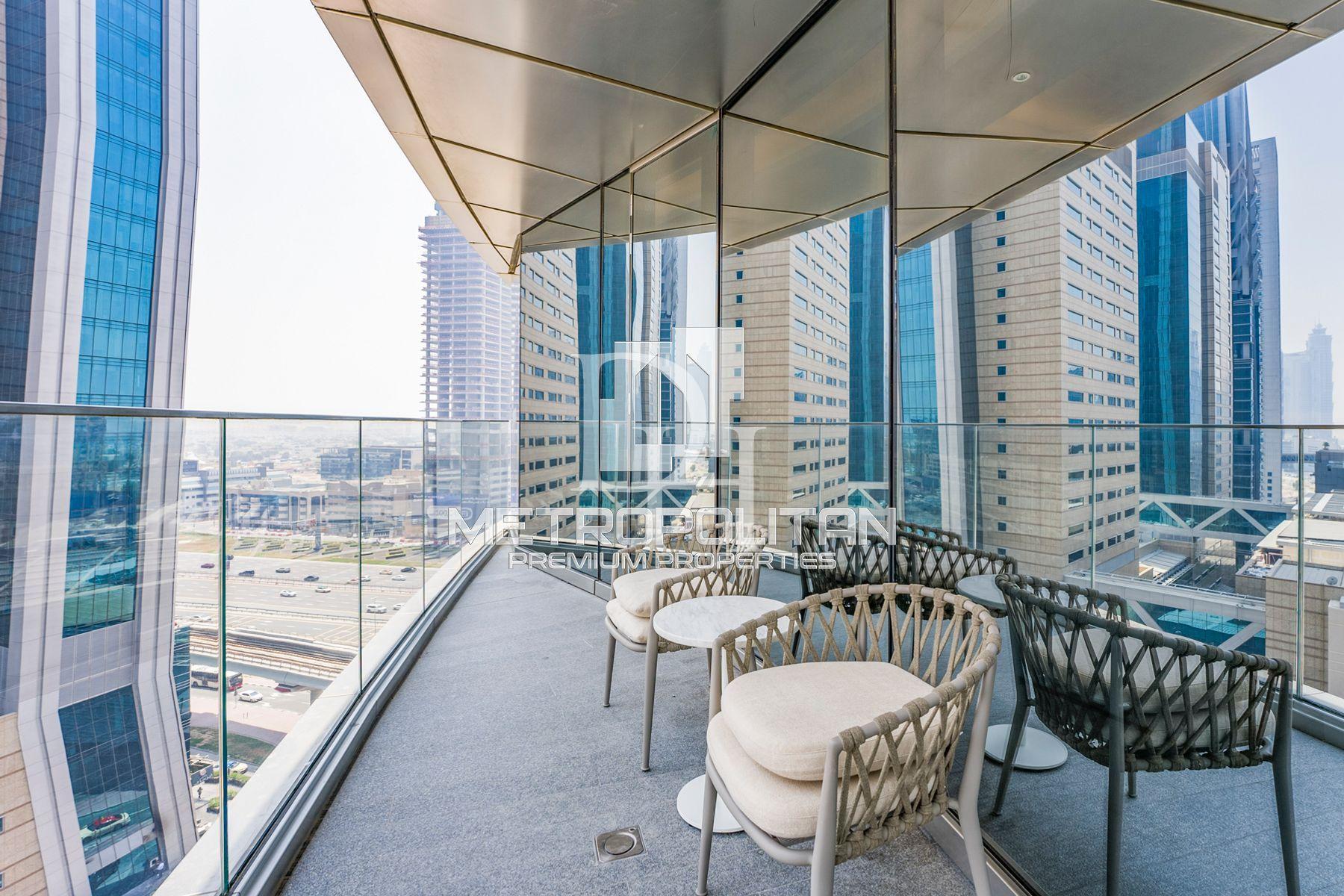 Apartments, UAE, Emirate of Dubai, Downtown Burj Dubai, 6 200 000 Dh photo 3