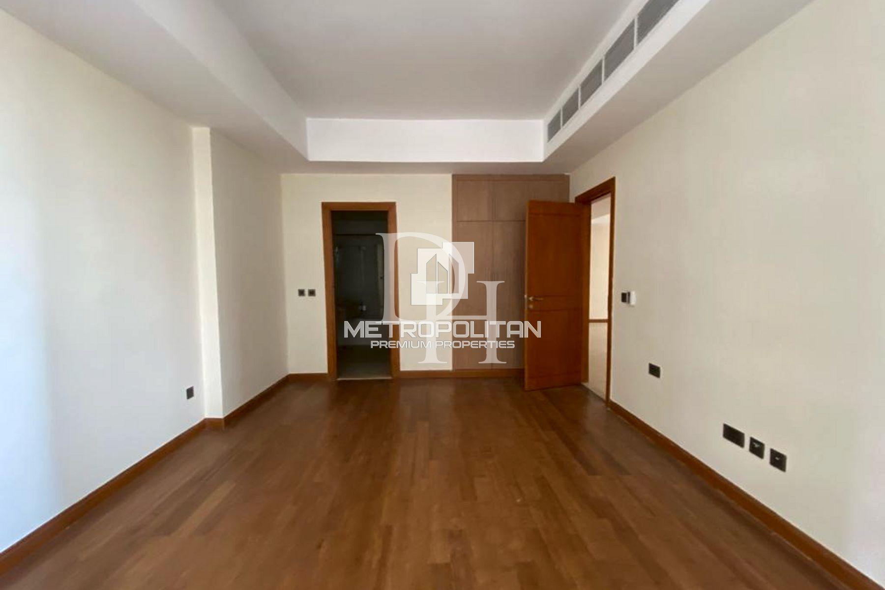 Apartments, UAE, Emirate of Dubai, Dubai, 1 650 000 Dh photo 4