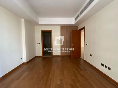 Apartments, UAE, Emirate of Dubai, Dubai, 1 650 000 Dh photo 4