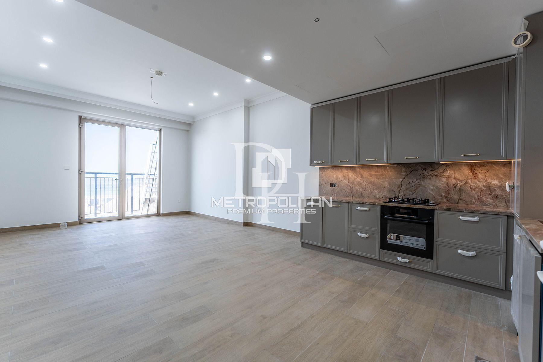 Apartments, UAE, Emirate of Dubai, Jumeirah, 2 400 000 Dh photo 9