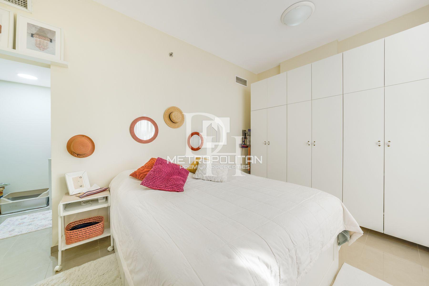 Apartments, UAE, Emirate of Dubai, Jumeirah, 1 100 000 Dh photo 12