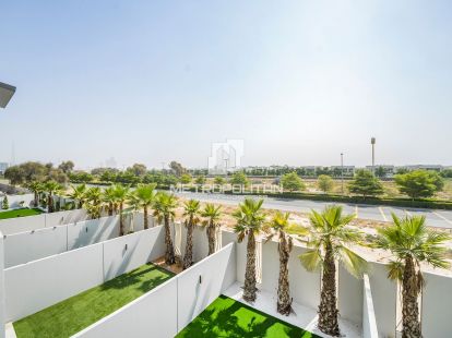 Таунхаус у Дубаї, ОАЕ за 2 900 000Dh (ID:72556)