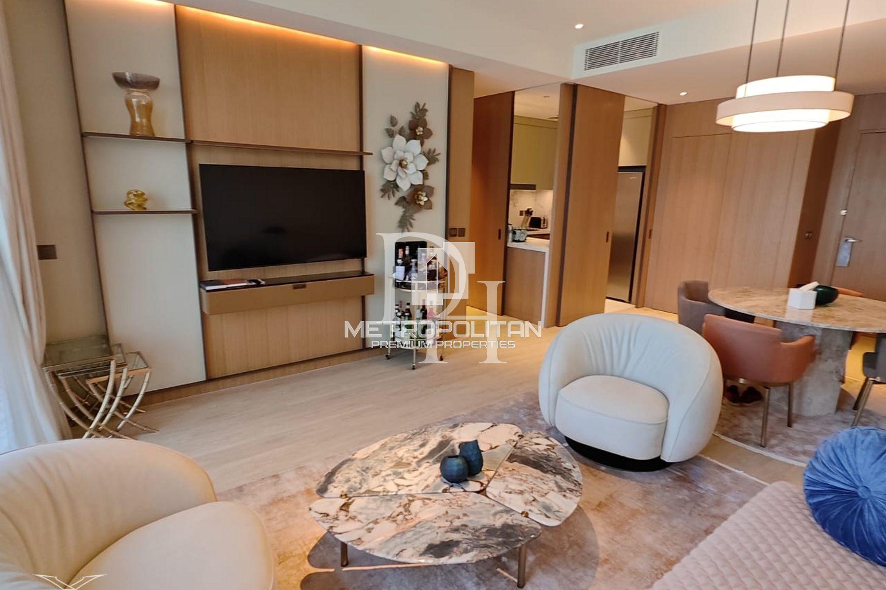 Apartments, UAE, Emirate of Dubai, Downtown Burj Dubai, 10 600 000 Dh photo 2