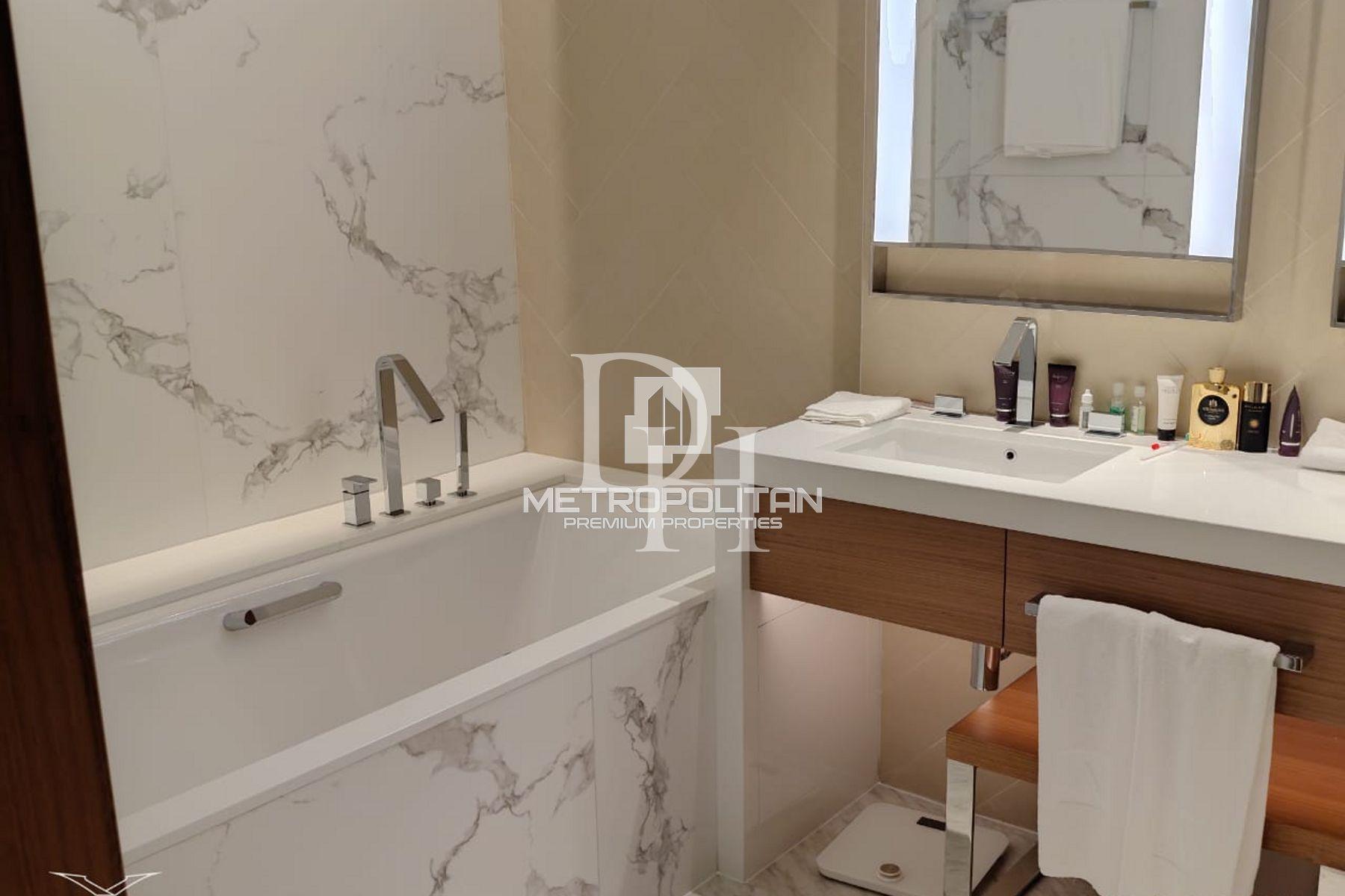 Apartments, UAE, Emirate of Dubai, Downtown Burj Dubai, 10 600 000 Dh photo 9