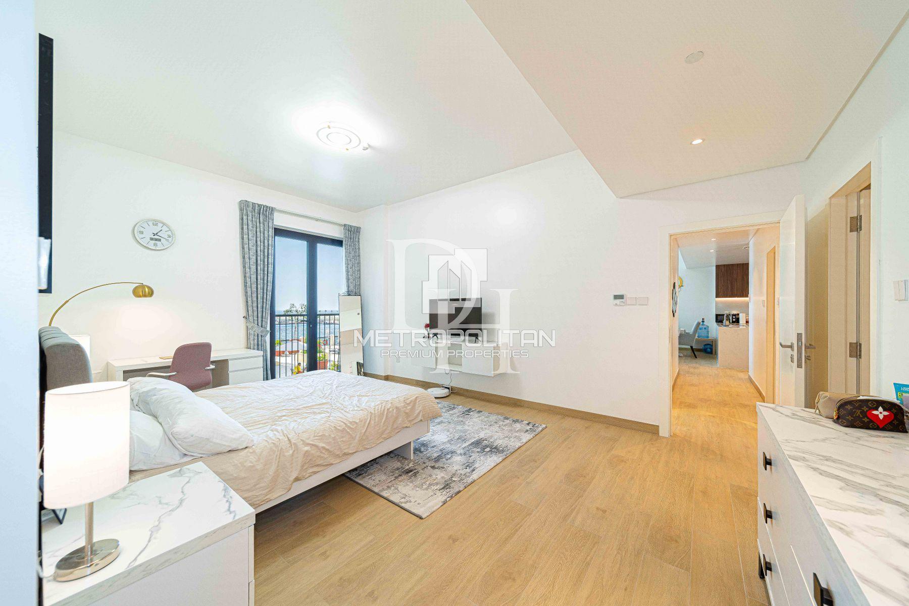 Apartments, UAE, Emirate of Dubai, Jumeirah, 4 000 000 Dh photo 11