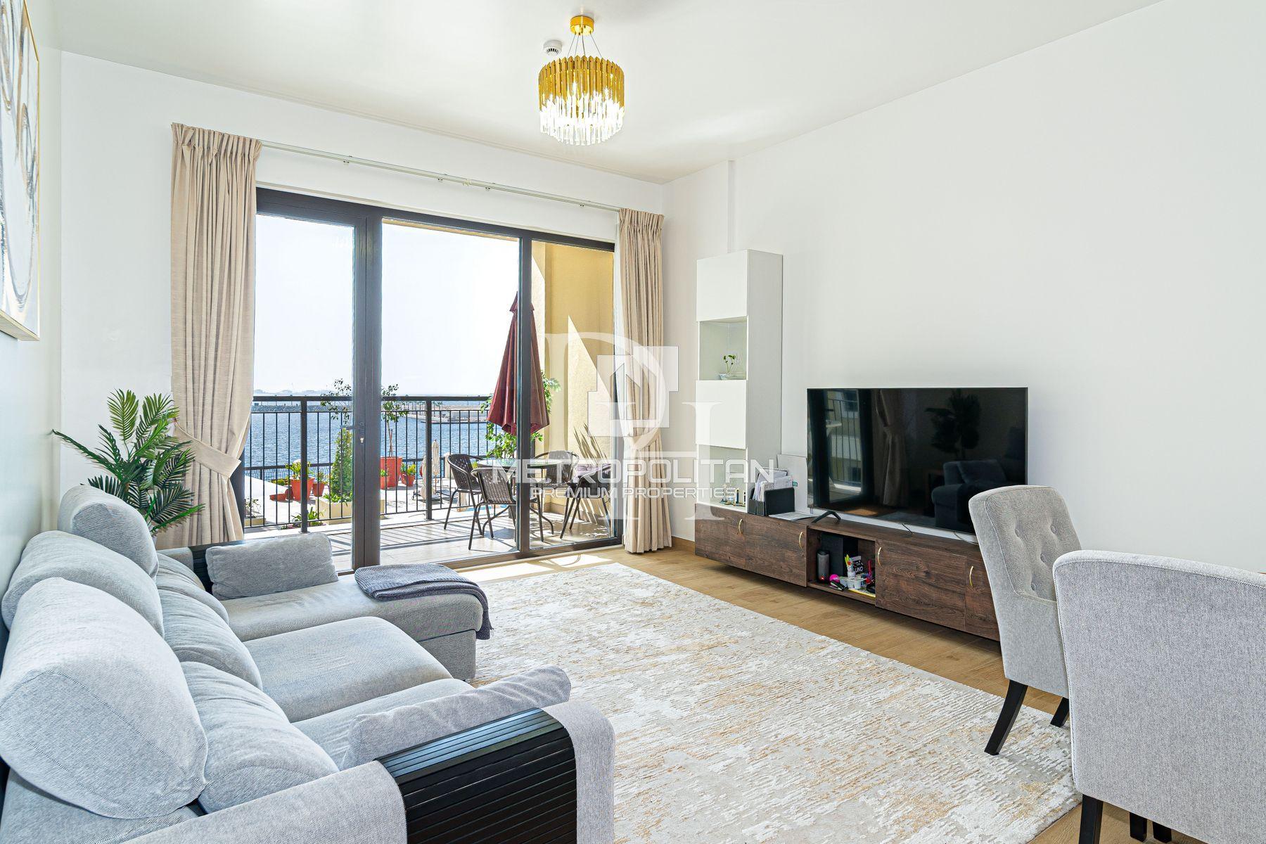 Apartments, UAE, Emirate of Dubai, Jumeirah, 4 000 000 Dh photo 2