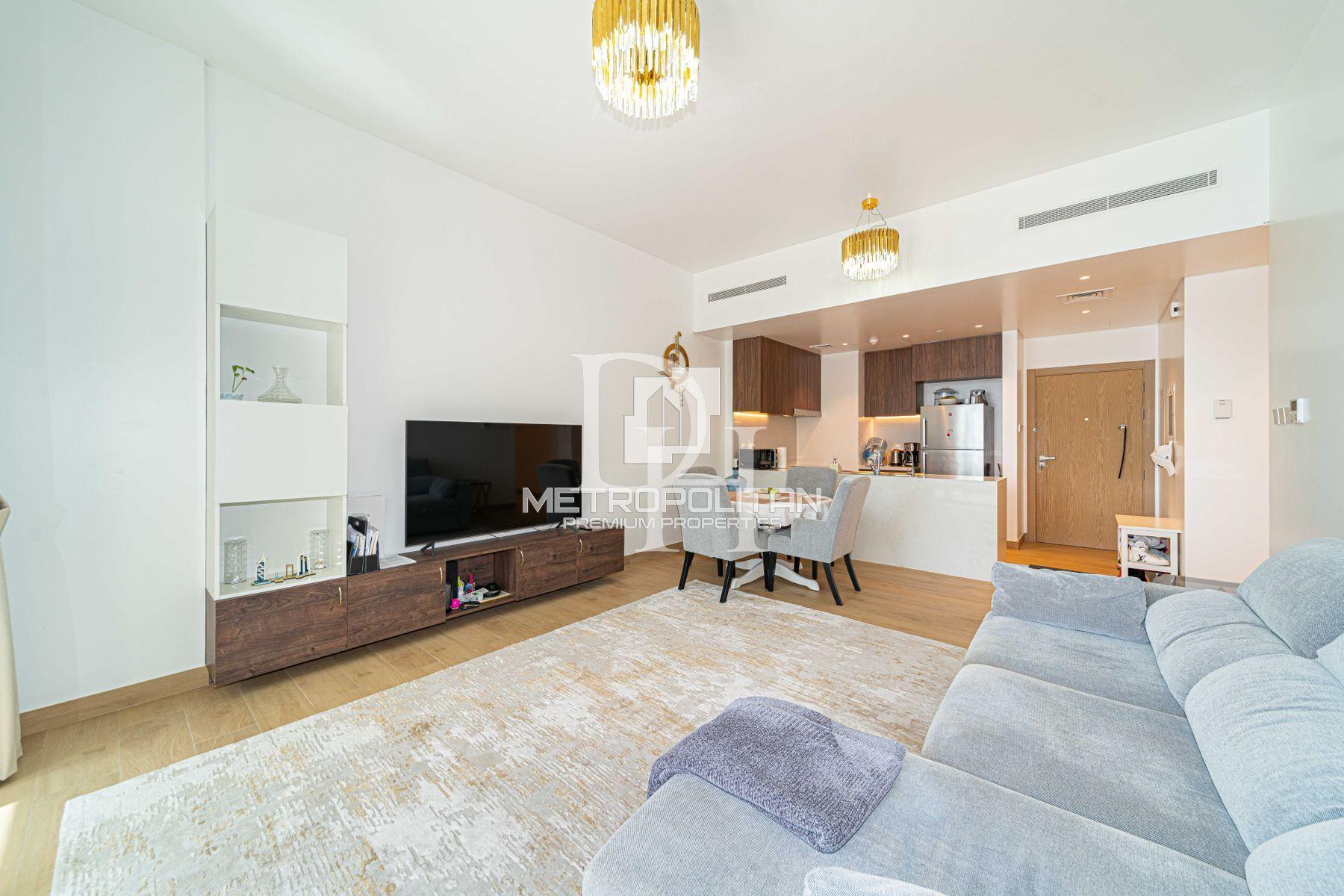 Apartments, UAE, Emirate of Dubai, Jumeirah, 4 000 000 Dh photo 4