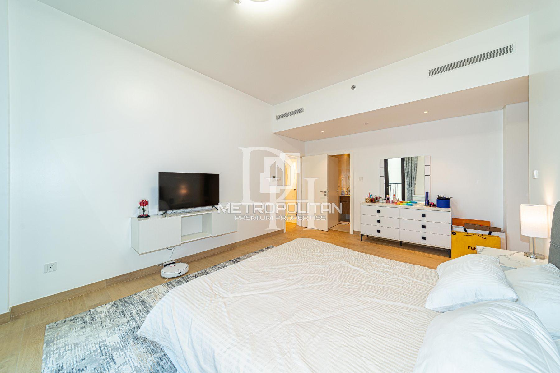 Apartments, UAE, Emirate of Dubai, Jumeirah, 4 000 000 Dh photo 8