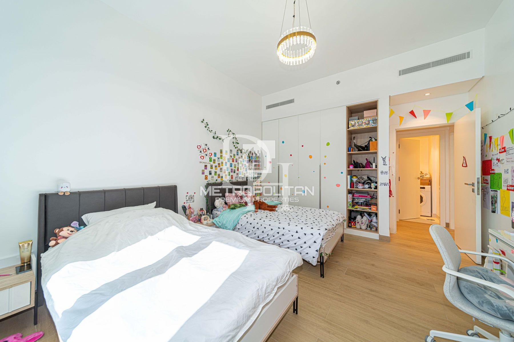 Apartments, UAE, Emirate of Dubai, Jumeirah, 4 000 000 Dh photo 9