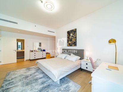 Apartments, UAE, Emirate of Dubai, Jumeirah, 4 000 000 Dh photo 6