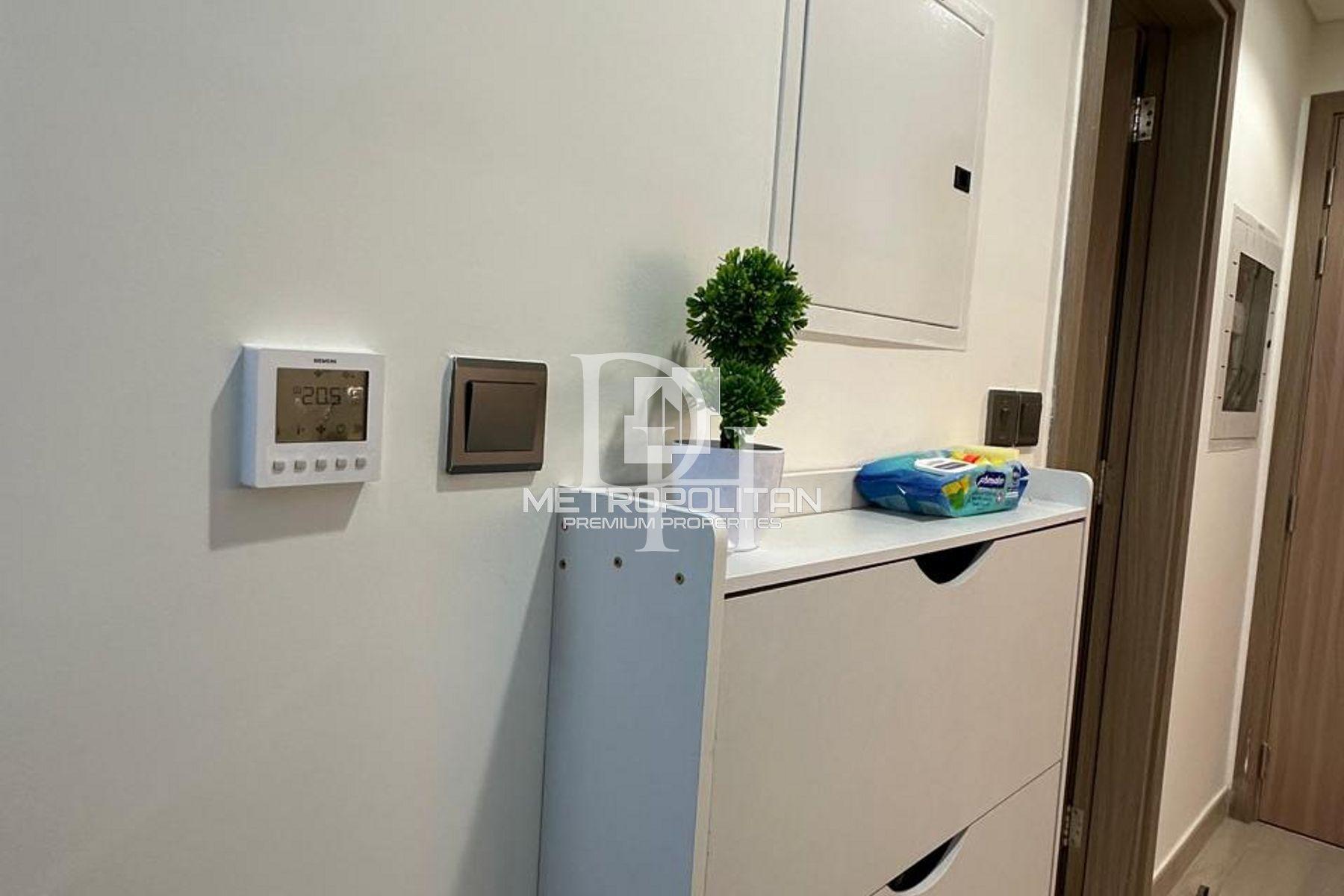 Apartments, UAE, Emirate of Dubai, Dubai, 725 000 Dh photo 9