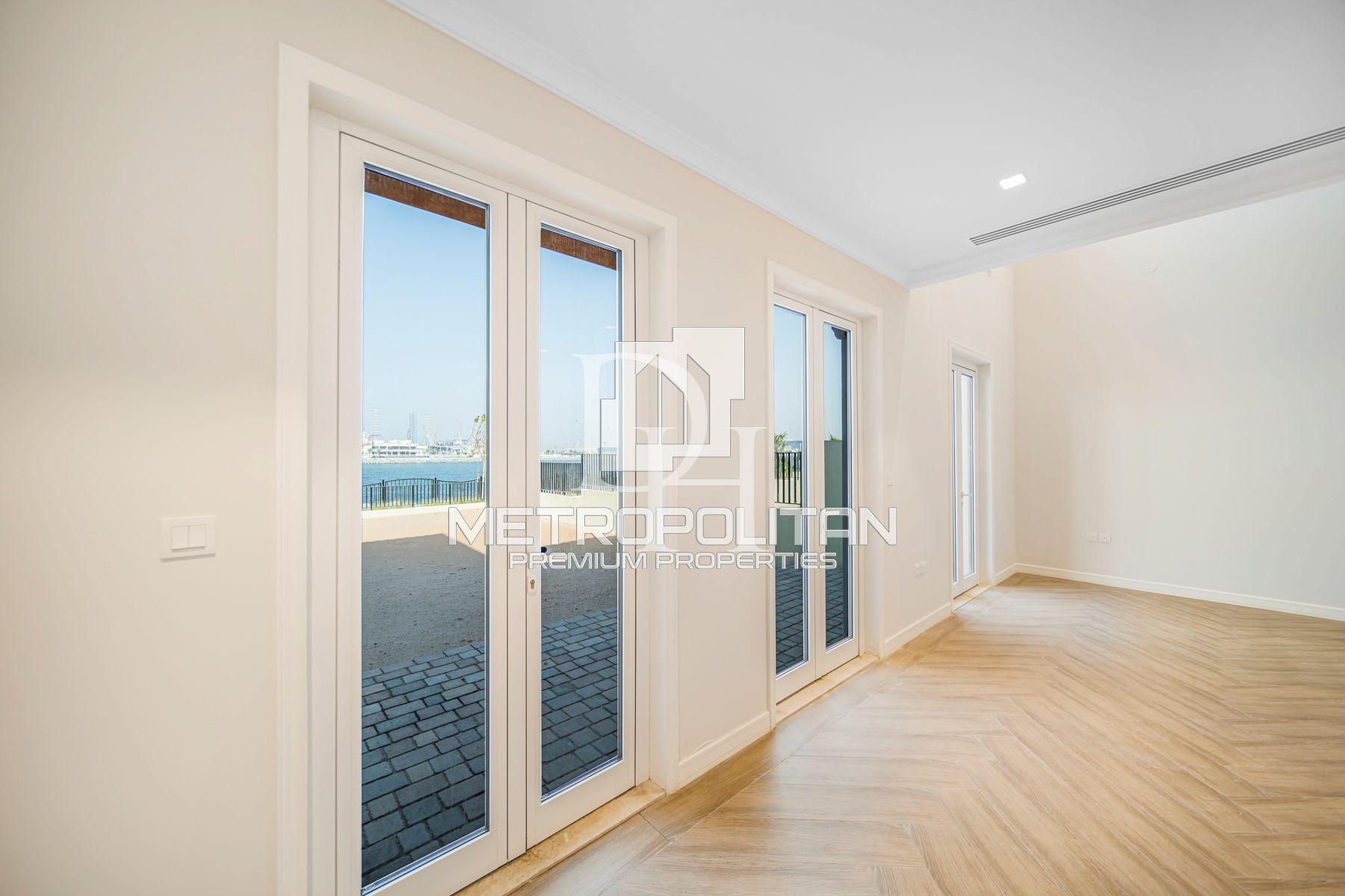 House / Townhouse, UAE, Emirate of Dubai, Jumeirah, 13 000 000 Dh photo 3