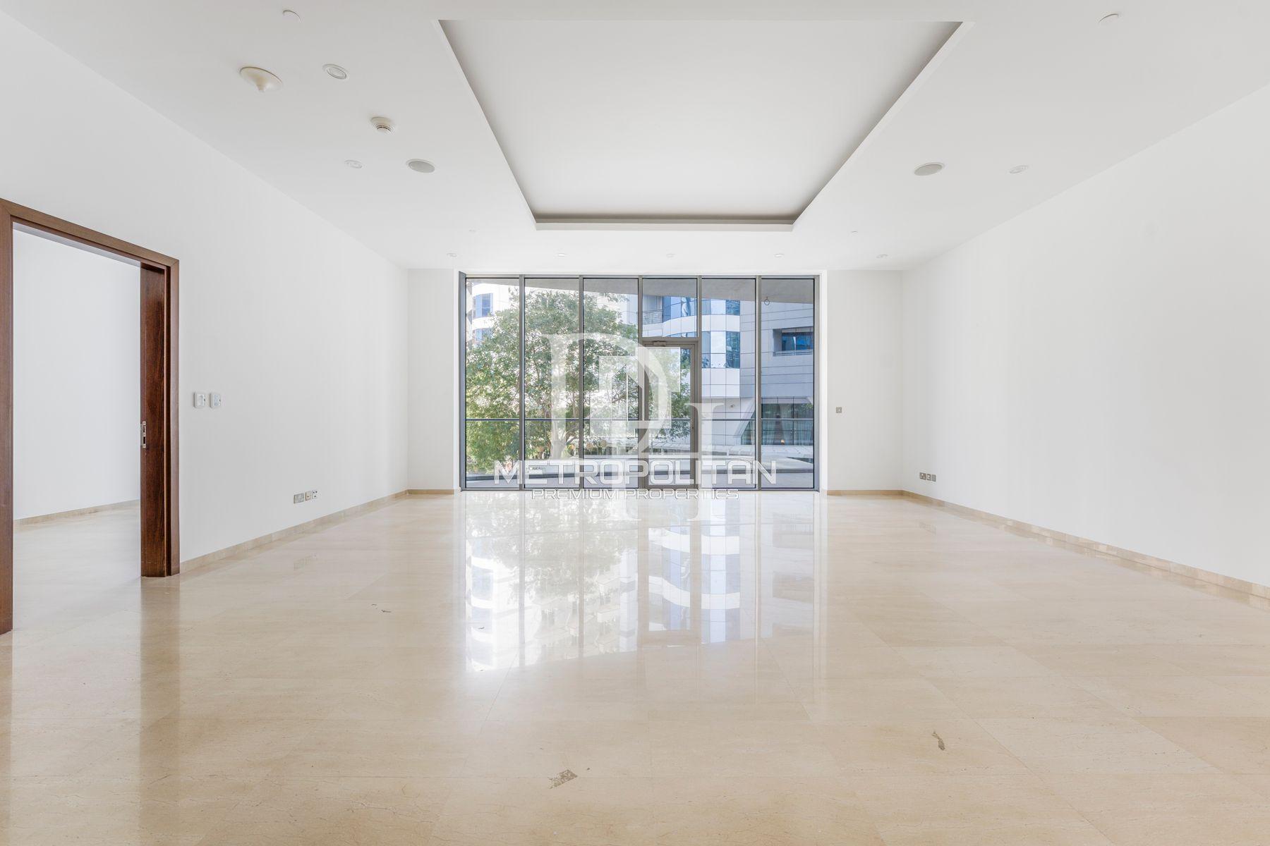 Apartments, UAE, Emirate of Dubai, Palm Jumeirah, 5 999 999 Dh photo 2