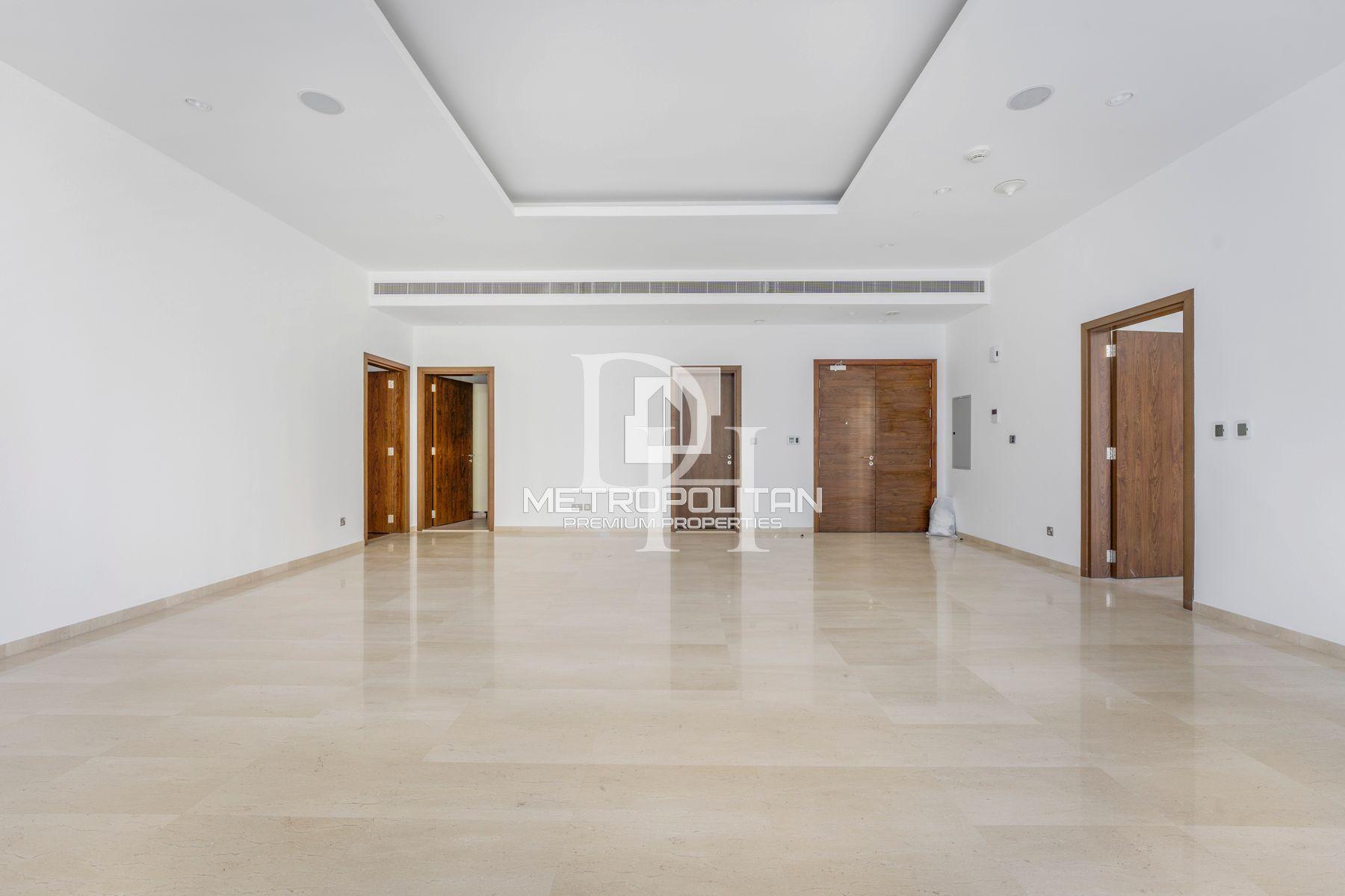 Apartments, UAE, Emirate of Dubai, Palm Jumeirah, 5 999 999 Dh photo 5