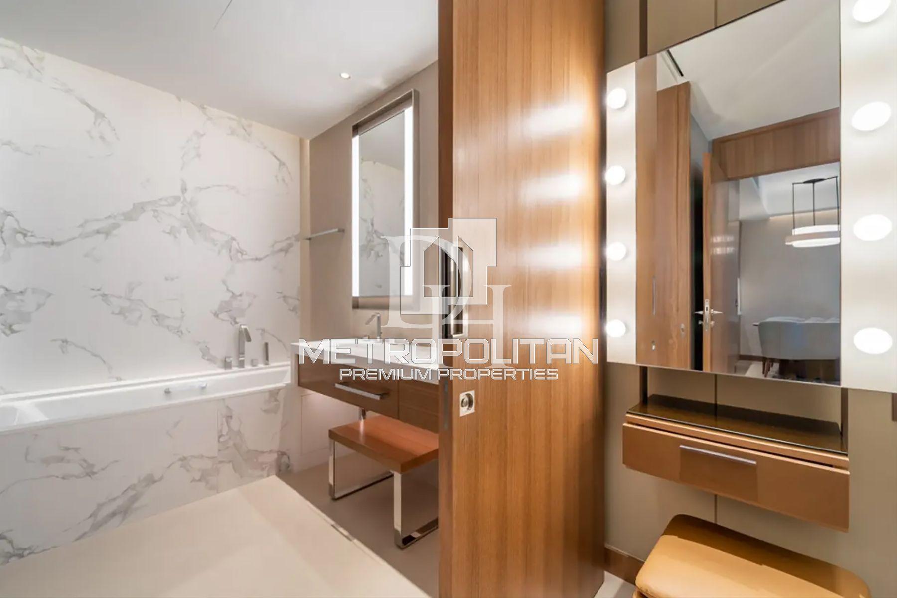 Apartments, UAE, Emirate of Dubai, Downtown Burj Dubai, 4 850 000 Dh photo 8