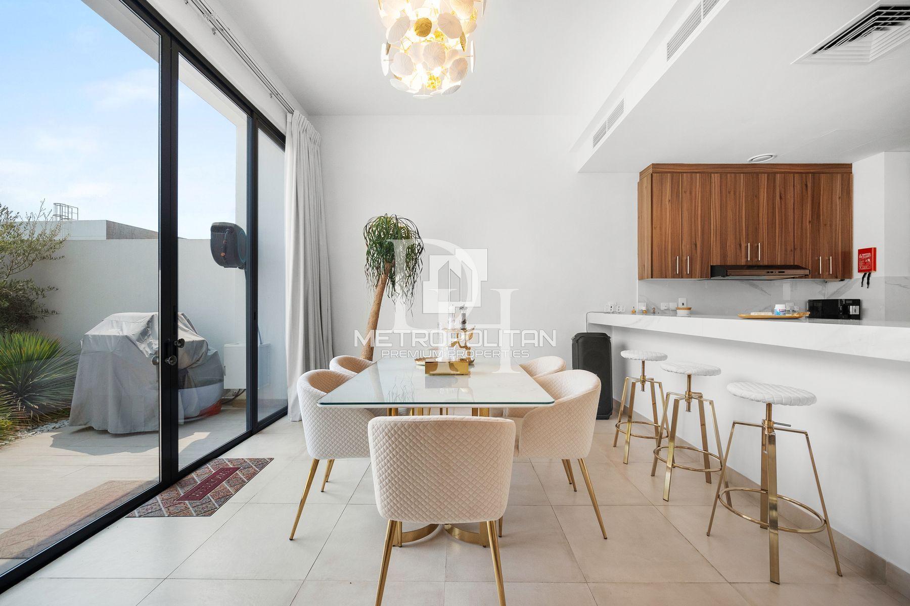 Дом / Таунхаус, ОАЭ, Эмират Рас-эль-Хайма, Рас-эль-Хайм, 5 097 253 Dh фото 13