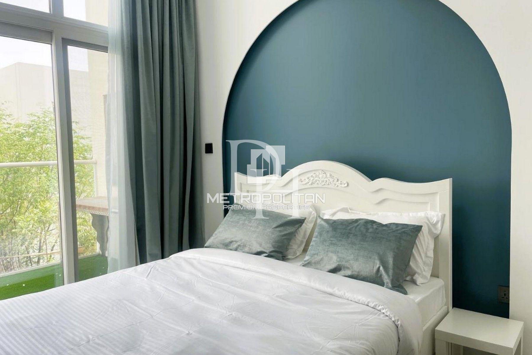House / Townhouse, UAE, Emirate of Dubai, Dubai, 2 100 000 Dh photo 1