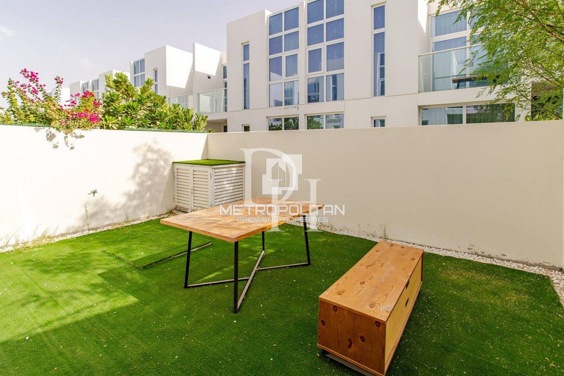 House / Townhouse, UAE, Emirate of Dubai, Dubai, 2 100 000 Dh photo 3