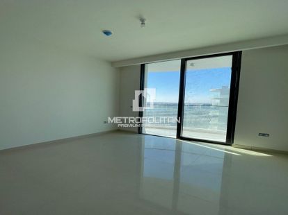 Apartments, UAE, Emirate of Ras Al Khaimah, Ras al-Khaimah, 2 000 000 Dh photo 4