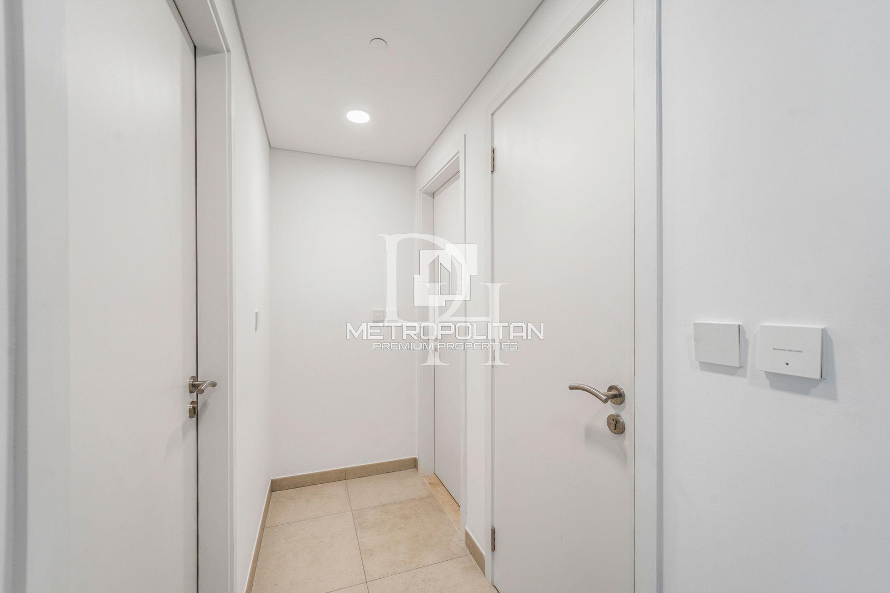 Apartments, UAE, Emirate of Dubai, Dubai, 2 700 000 Dh photo 9