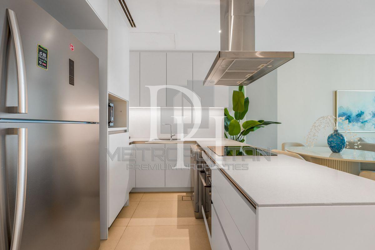 Apartments, UAE, Emirate of Dubai, Jumeirah, 7 300 000 Dh photo 4