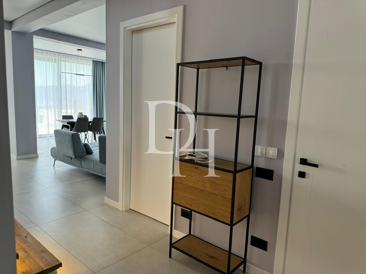 House / Villa, Montenegro, Tivat C., Tivat, 749 000 € photo 4